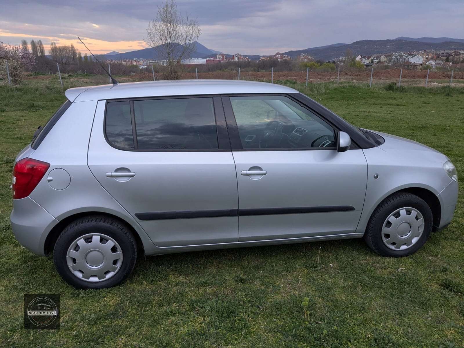 skoda-fabia-14-elegance-big-6