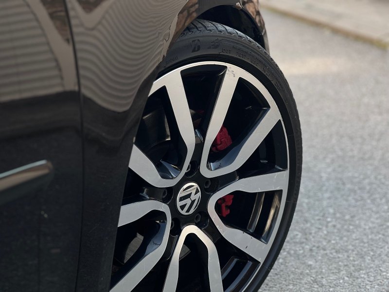 golf-5-gti-small-5