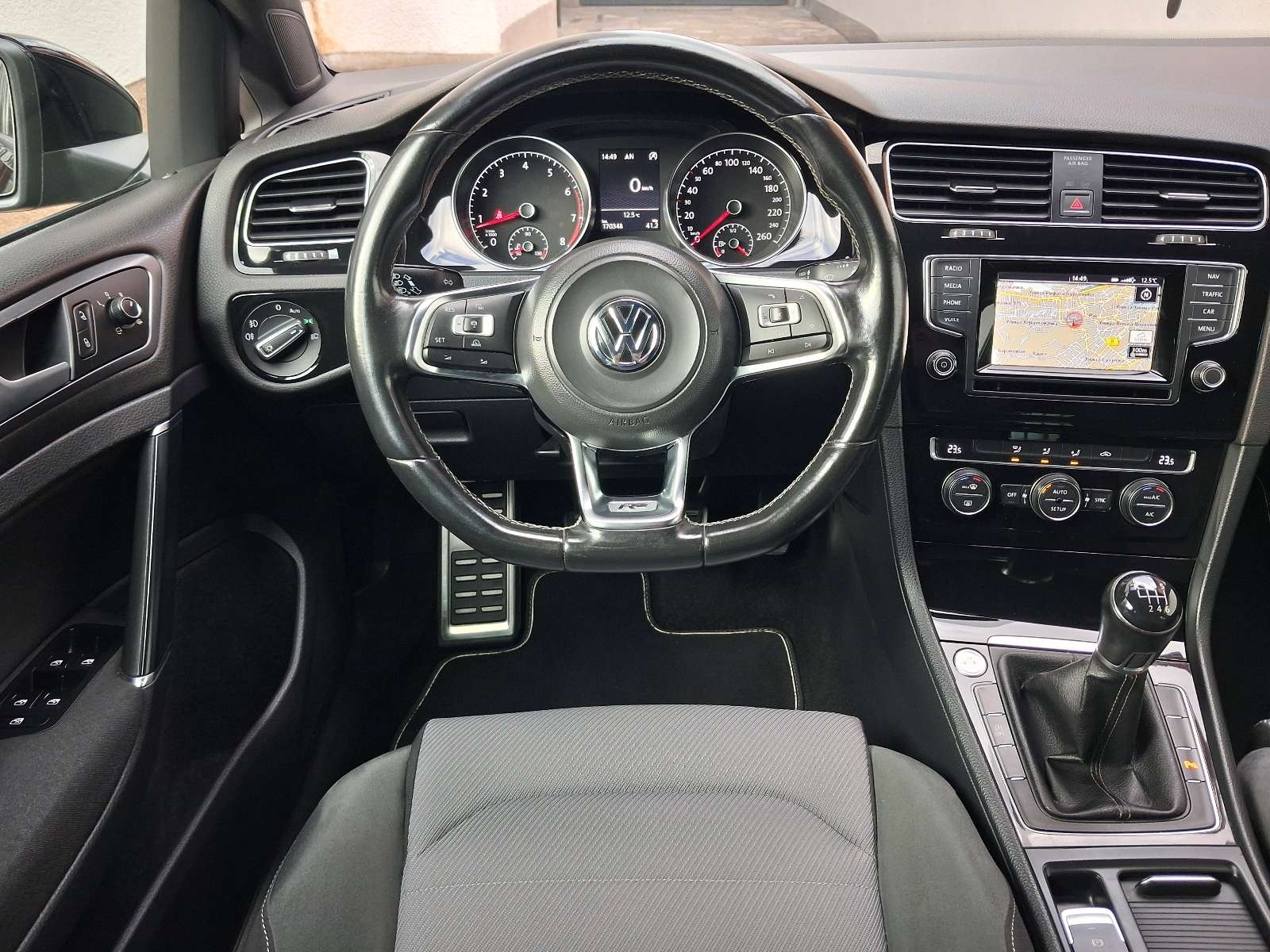 golf-7-r-line-big-21