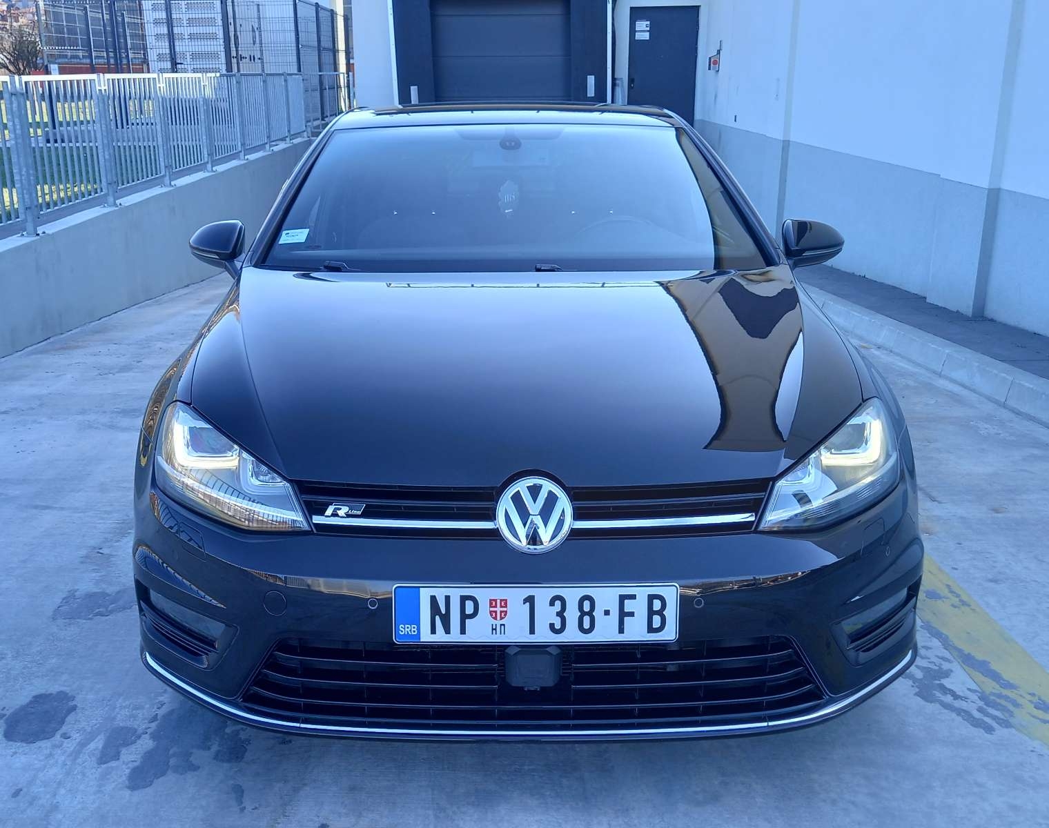 golf-7-r-line-big-1