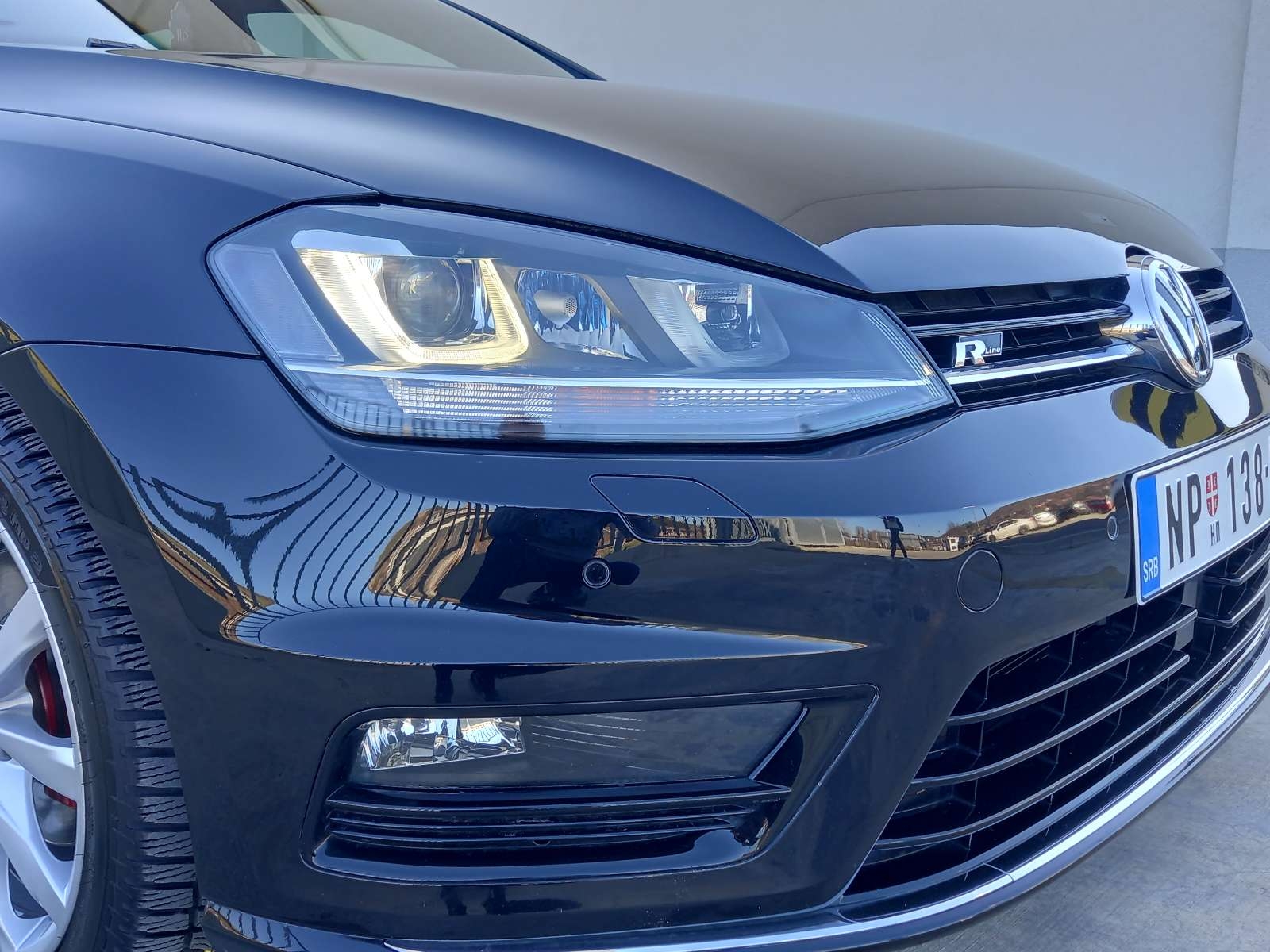 golf-7-r-line-big-2