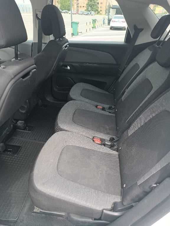 prodajem-citroen-c4-picasso-big-6
