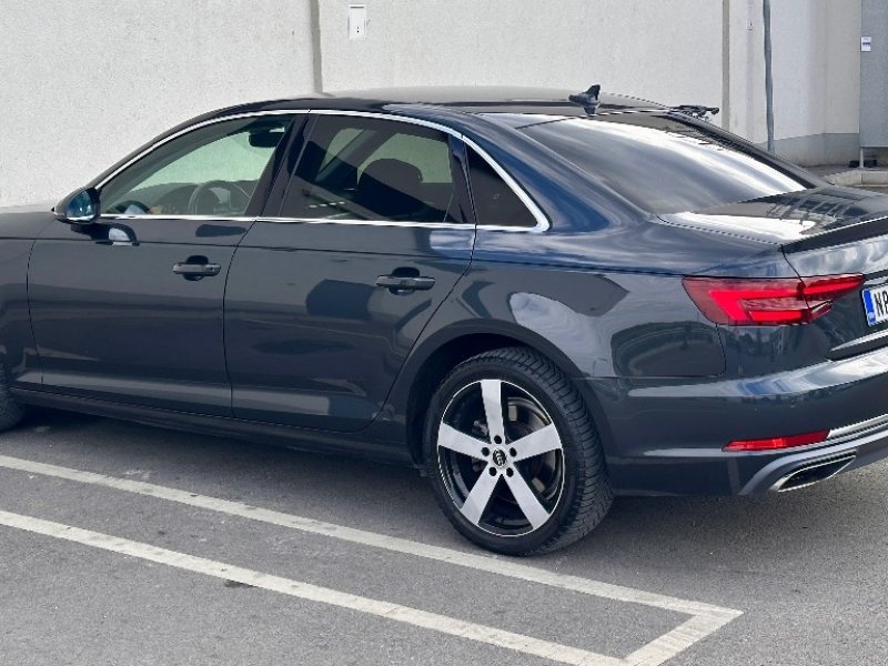audi-a4-small-3