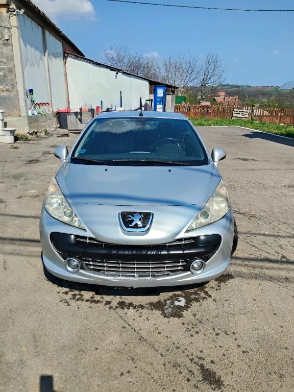 peugeot-207cc-big-5