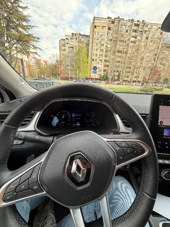 renault-captur-big-9