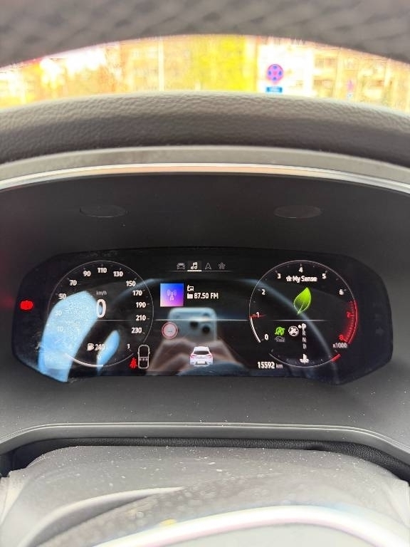 renault-captur-big-8