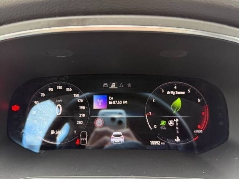 renault-captur-small-8