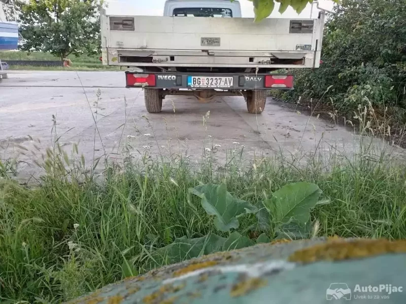 prodaje-se-iveco-daily-small-2